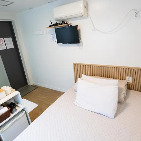 K Stay Guesthouse Myeongdong First Seoul Exterior photo